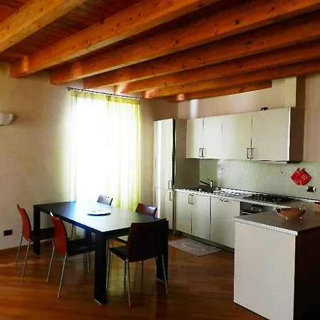 Apartment Punta Lago